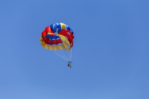 Parapente aquático na Represa Jurumirim