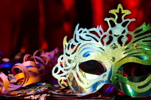Abram alas que o Carnaval da Momentum quer passar!