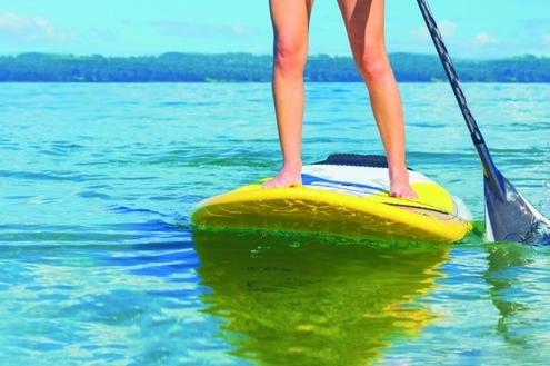 SLIM oferece aulas semanais de stand up paddle na Riviera XIII